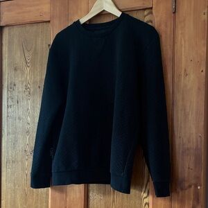 10/25$ 🧁 Black Sweater